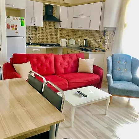 Aparthotel Alaz Buca