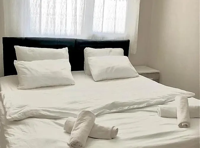 Alaz Aparthotel Buca