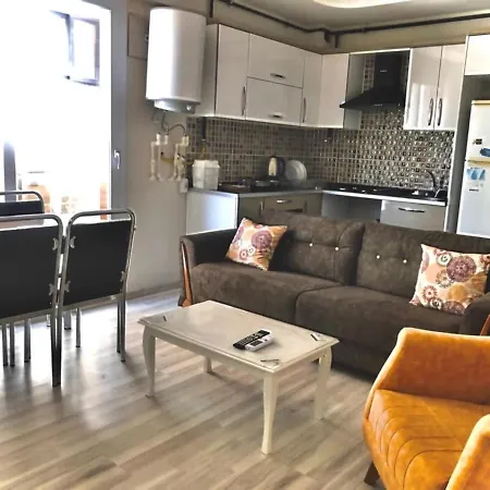 Alaz Apartmanhotel Buca